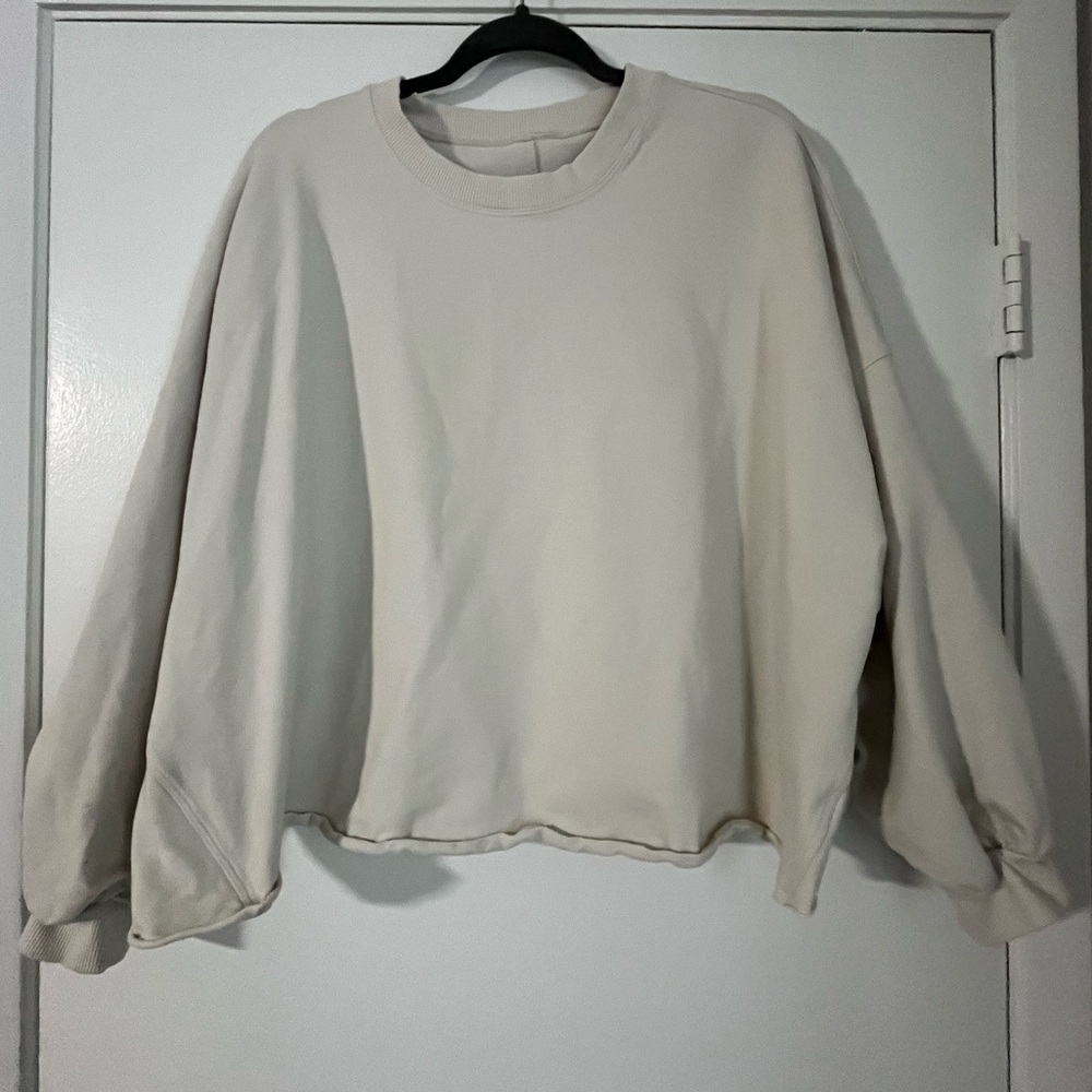 Lululemon cropped top crew neck sweatshirt